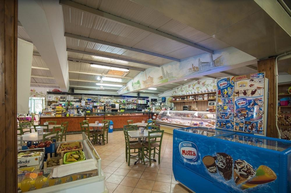 Hu Firenze Certosa Camping In Town Impruneta Exterior foto