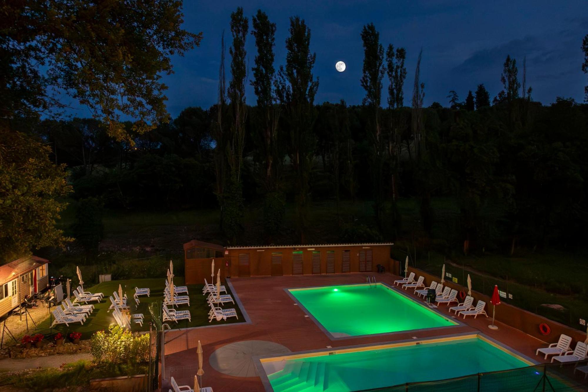 Hu Firenze Certosa Camping In Town Impruneta Exterior foto